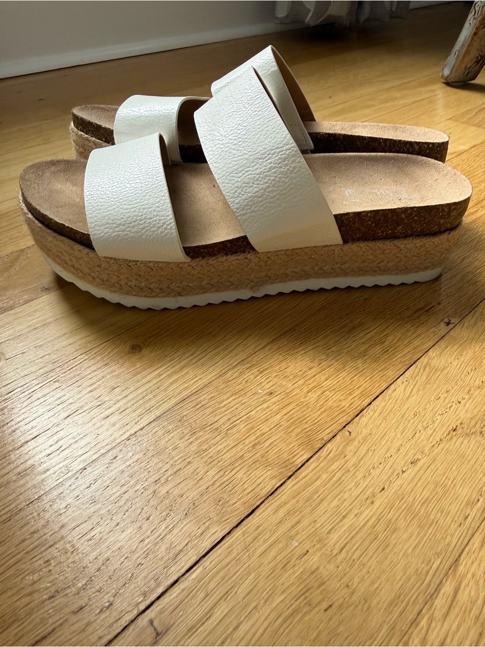 Brash White Double-Strap Slide Sandals - Picture 3 of 4
